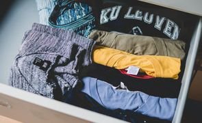 Como usar camiseta masculina