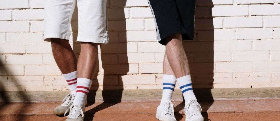 Como usar tênis branco masculino com bermuda: Confira!