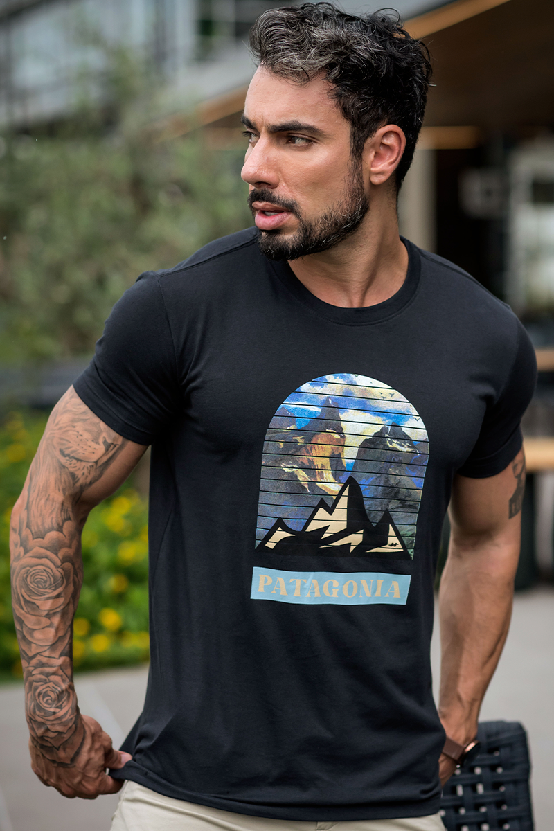 Camiseta Masculina Mountain Preto Hiatto