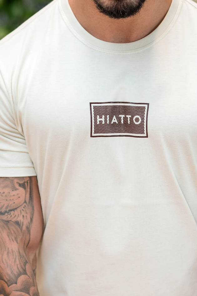 02m0521 010 camiseta masculina efeito relevo bege hiatto 2