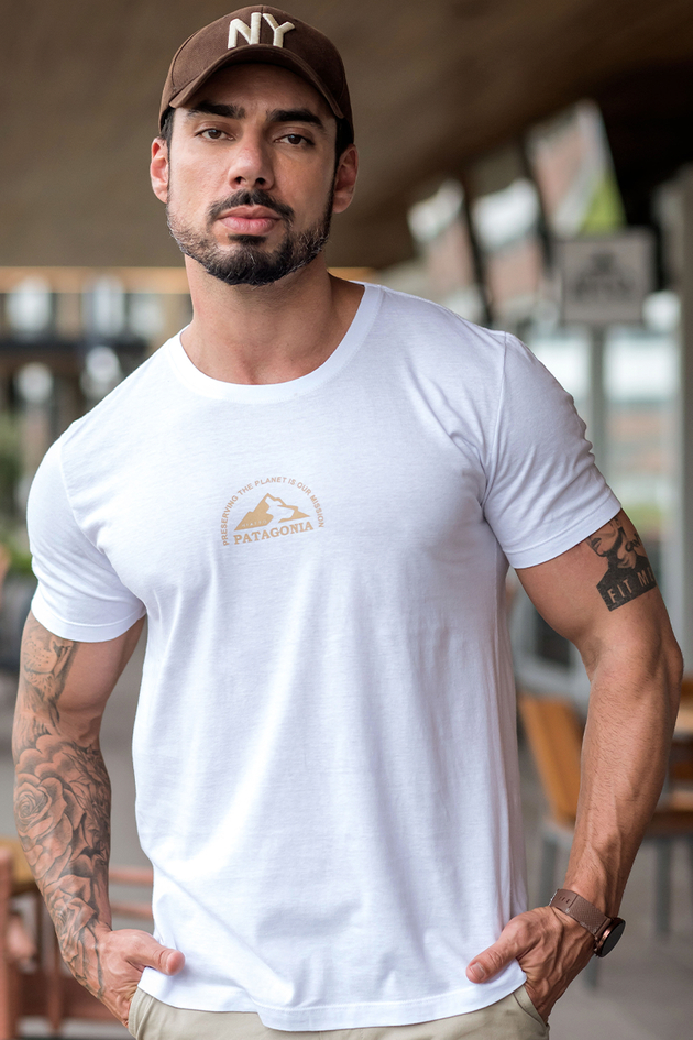 02m0526 001camiseta masculina the planet branco hiatto 1