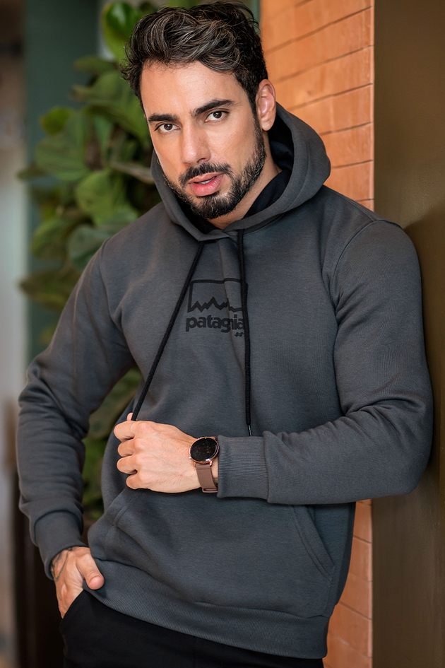 11m0051 037 blusa de moletom masculino com capuz e bolso canguru patagonia grafite hiatto 1