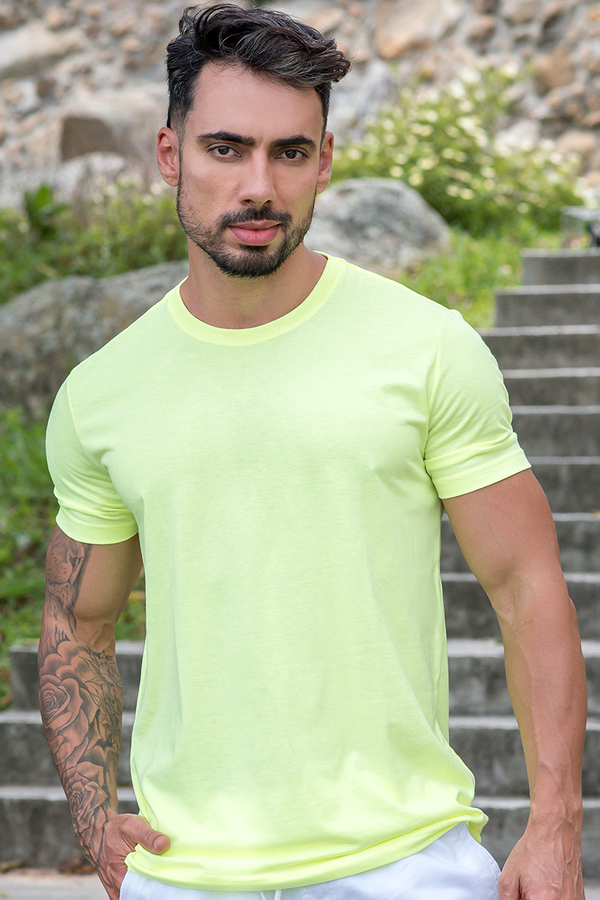 02m0135 066 camiseta masculina basica hiatto neon amarelo 1