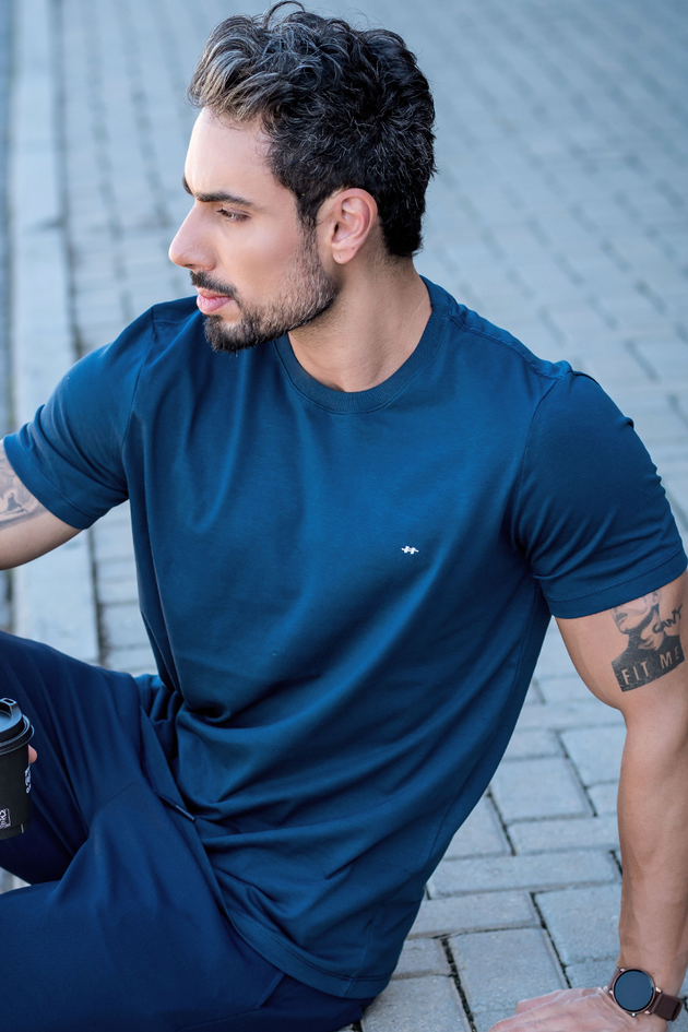 02m0530 006 camiseta masculina pima marinho hiatto 2