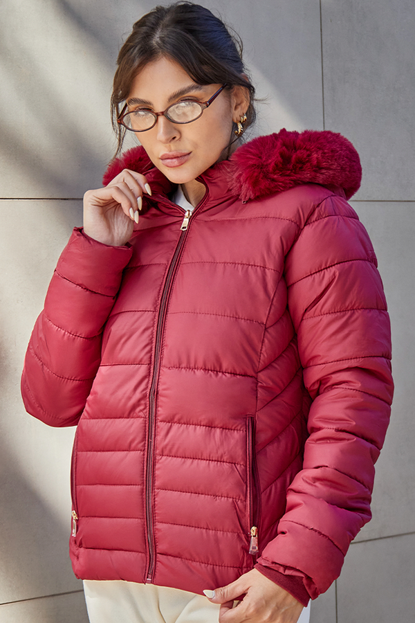 Jaqueta Feminina Gominho Detalhe em Pelo Hiatto