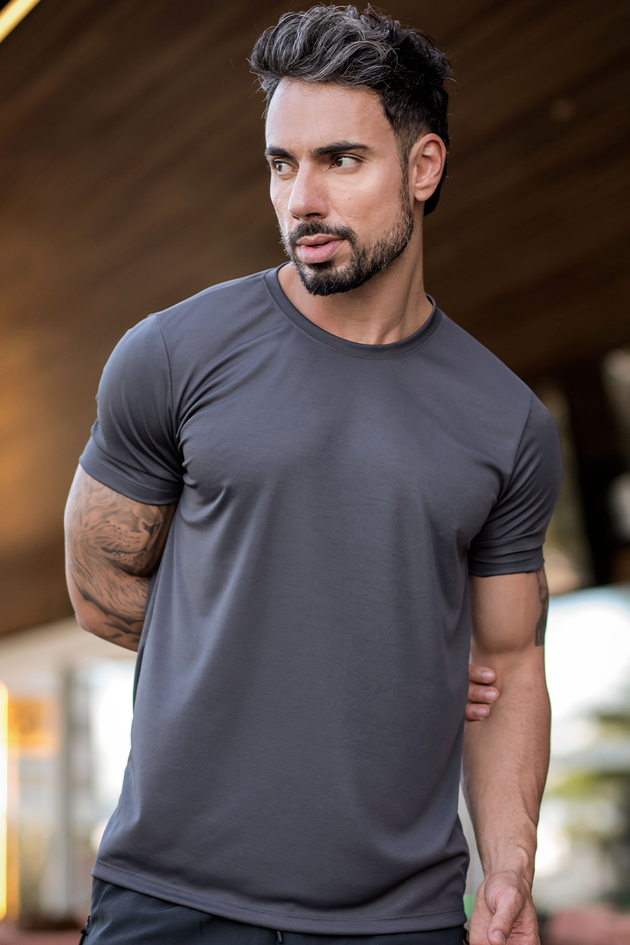 02m0536 037 camiseta masculina dry grafite hiatto 1