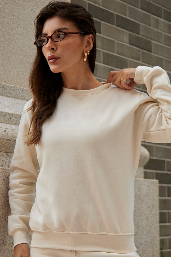 11f0031 blusa de moletom peluciado feminino hiatto basica off white 1