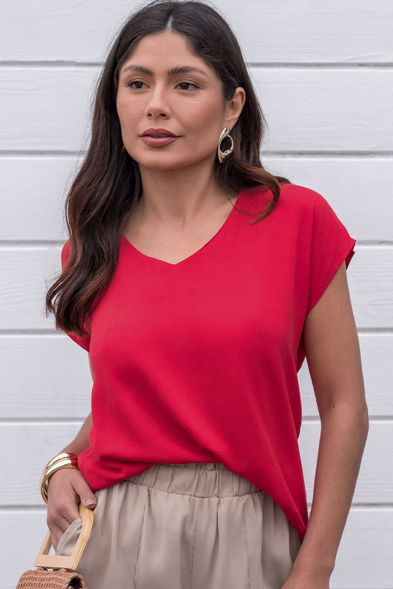 Blusa Feminina Viscose Decote V Vermelho Hiatto